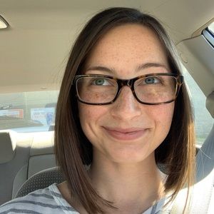 Meet your Posher, Rachel